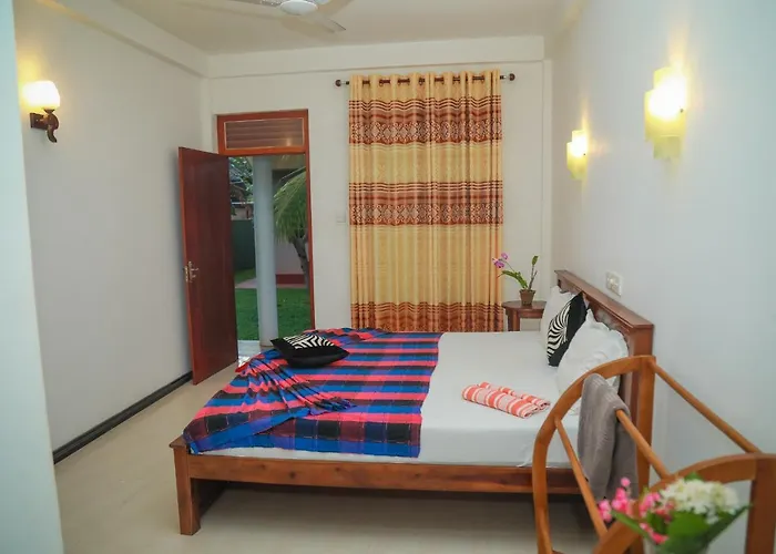 Hasaranga Holiday House